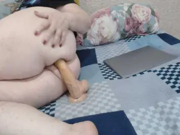 Bongacams Best Webcam of MILAax