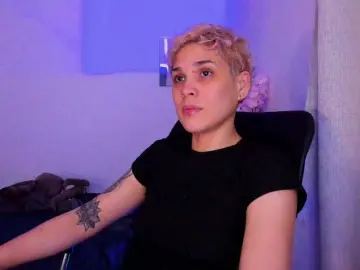 Bongacams Free Porn Cam of LauraR