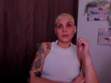 Bongacams Live Sex Cam of LauraR