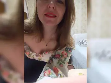 Bongacams Free Live Porn of VselenaSun402