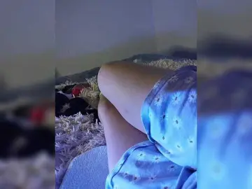 Bongacams Watch Live Sex Cams of amazingtits-5D