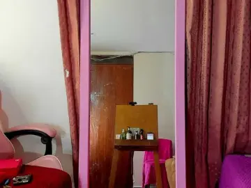 Melodyy from bongacams