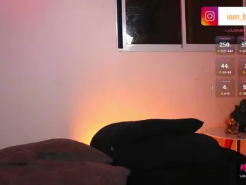 Bongacams Nude Webcam of Yourtoybella