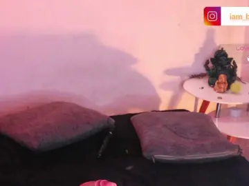 Bongacams Live Sex Cam of Yourtoybella