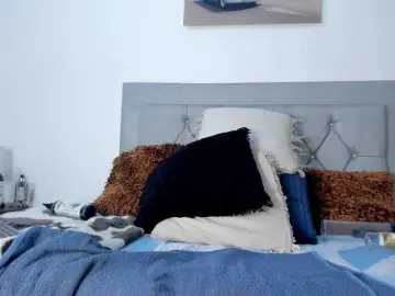 IdalyJohnson from bongacams