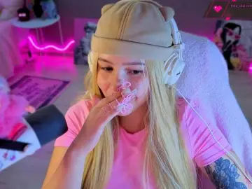 Bongacams Live Sex Cam of AmyGlad