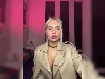 Bongacams Sex Cam of Tvoyasamka77