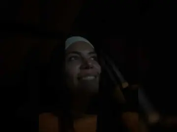 Bongacams Watch Live Sex Cams of APRILHILL