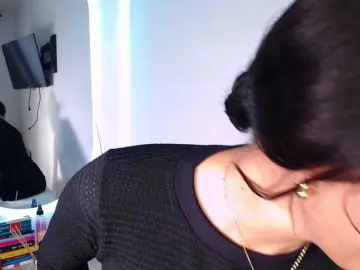 Kara7 from bongacams