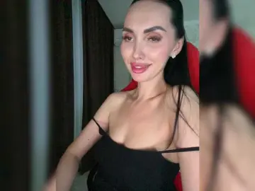 LolaFox from bongacams