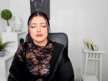 Bongacams Live Sex Cam of Miabrunette22