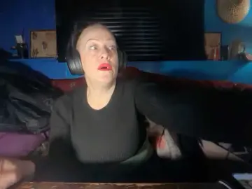 Bongacams Free Porn Cam of Oyzterpearl