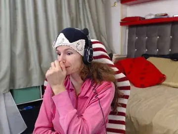 Bongacams Watch Live Sex Cams of kellysurfing