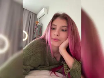 Bongacams Nude Webcam of FOX69LOVE