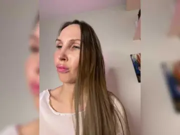 Bongacams Adult Webcams of hothoneybabe