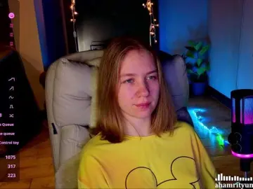 Bongacams Watch Live Sex Cams of Vita-min-4ik