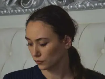 Bongacams Nude Webcam of AliceMunro