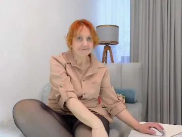 Bongacams Nude Webcam of MonaLiza13