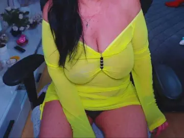 Bongacams Private Sex Chat of xMatureDesire