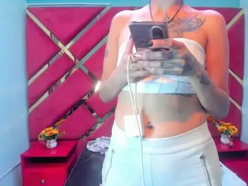 Bongacams Adult Video Chat of KattaleyaLuck