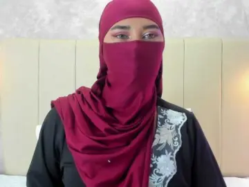 Dakshaa from bongacams