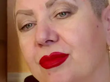 Bongacams Free Porn Cam of PoshLadyx