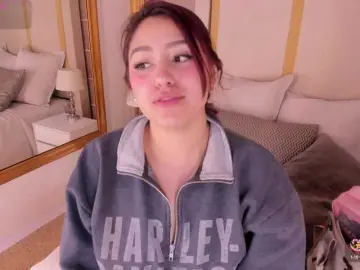 Bongacams Best live sex cam show of MaddieParker