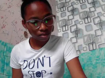 Bongacams Best Webcam of Larah00