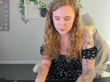 Bongacams Live Sex of Elsiee-Cuttiess