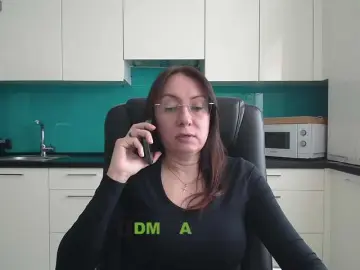 dulcesiomar8 from bongacams