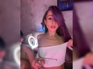 Bongacams Live Sex Cam of VIP17CoupleDream