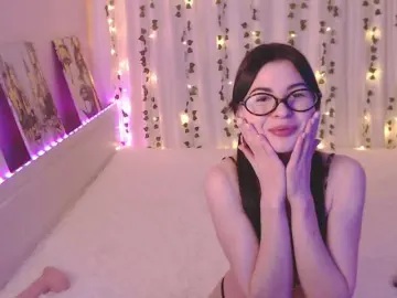 Bongacams Live Sex Cam of Stephanie-Diaz