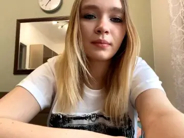 Bongacams Nude Webcam of HerminiaLanting