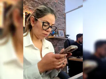 Bongacams Nude Webcam of Cata-office1