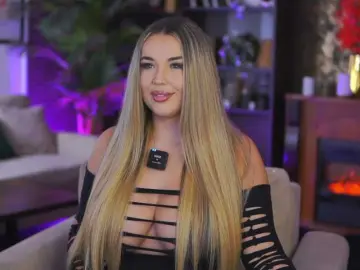 Bongacams Watch Live Sex Cams of EvaSunderland