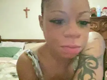 MyaMichelle from bongacams