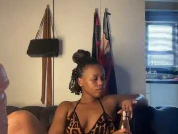 Bongacams Live Porn of SexyBaddie