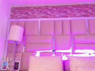 Bongacams Live Sex Cam of ShaniaBrown