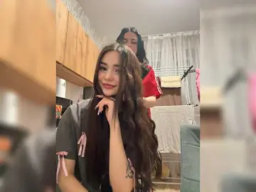 LisaAndDenis from bongacams