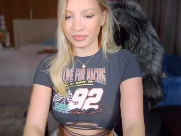 Bongacams Adult Webcam of KillersTits