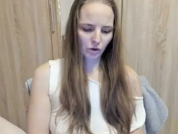 Bongacams Nude Webcam of Lulu-Erotica