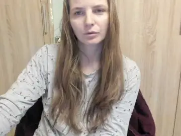 Bongacams Live Sex Cam of Lulu-Erotica