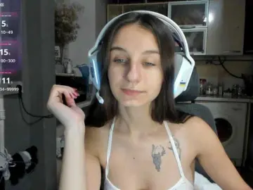 Bongacams Watch Live Sex Cams of KikNika