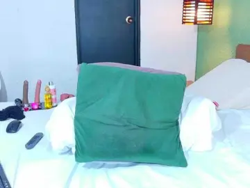 DANAABROWN from bongacams