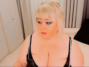 XBIGTITSXX from bongacams