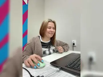 Bongacams Adult Webcam of mIrindAcam