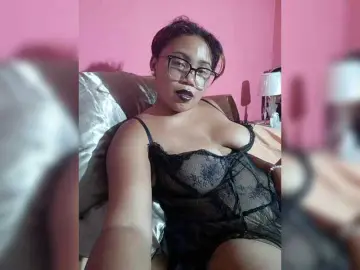 Bongacams Free Porn Cam of Vanylliah