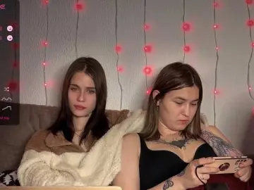 2Love-Love2 from bongacams