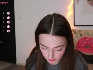 ChloeMeow from bongacams