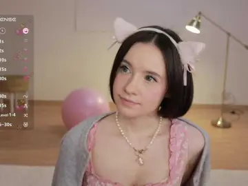 Bongacams Free Live Porn of -FemaleEssence-